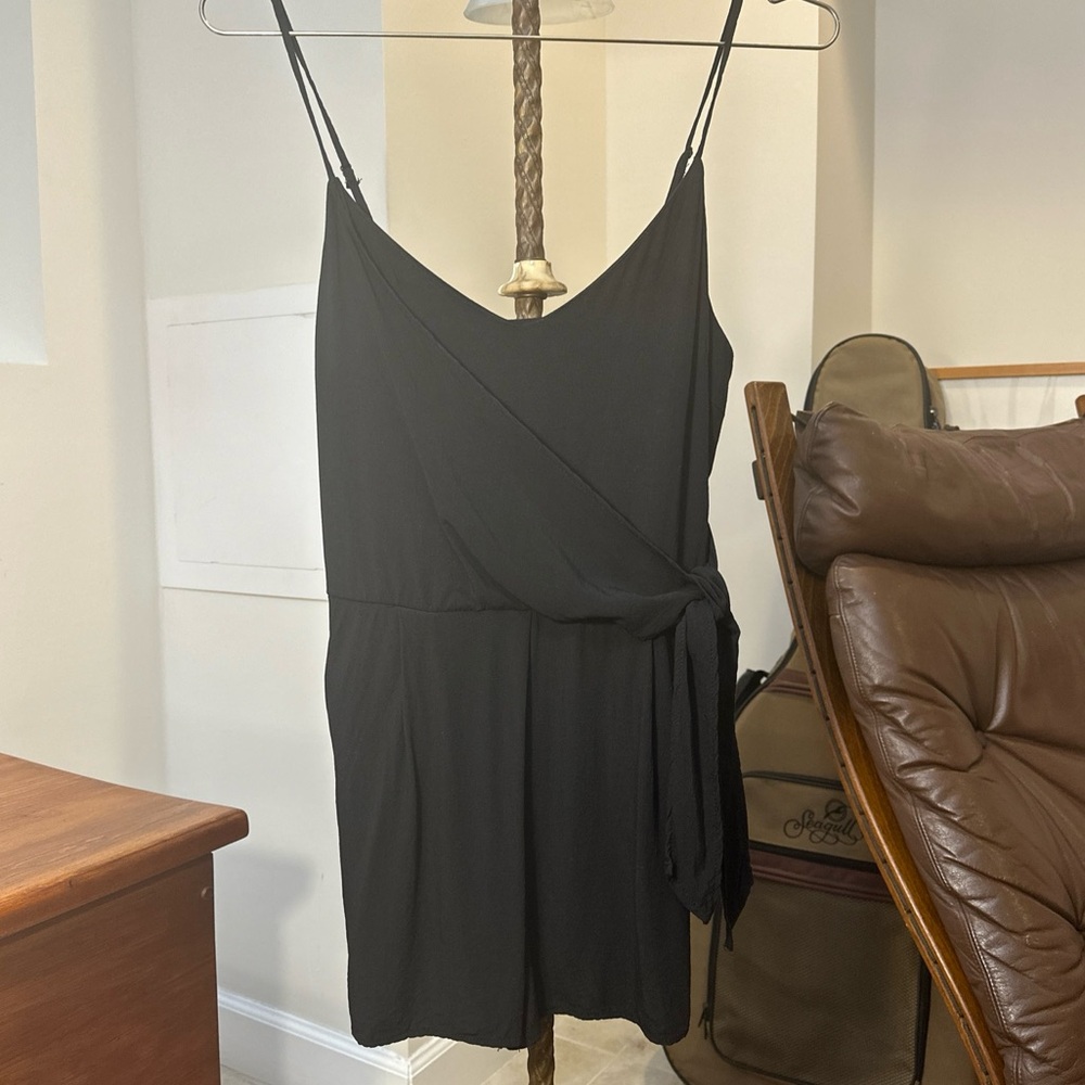 One ❤️ Clothing Los Angeles Size M Black Jumpsuit Romper Shorts Tie Waist